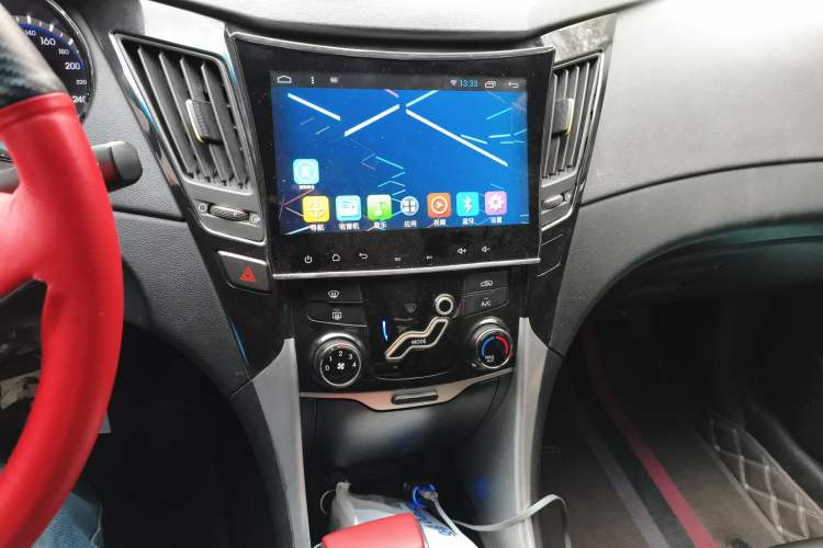 Used Hyundai Sonata 2011 2.0L Automatic Fashion Edition Audio And AC Panel