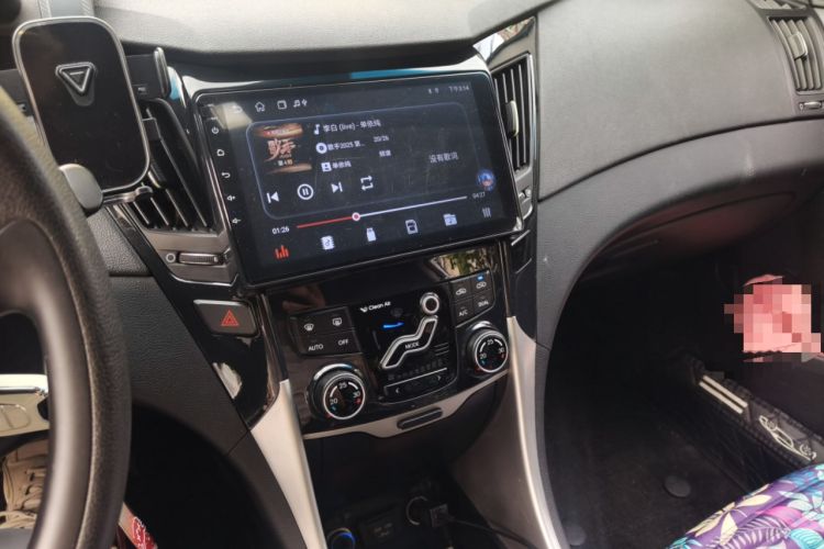 Used Hyundai Sonata 2011 2.0L Automatic Leading Edition Audio And AC Panel