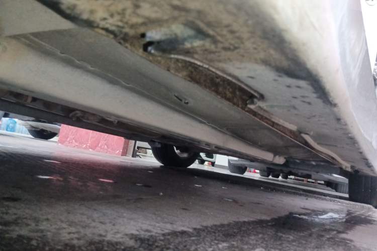Used Hyundai Sonata 2011 2.0L Automatic Leading Edition Chassis Front Left
