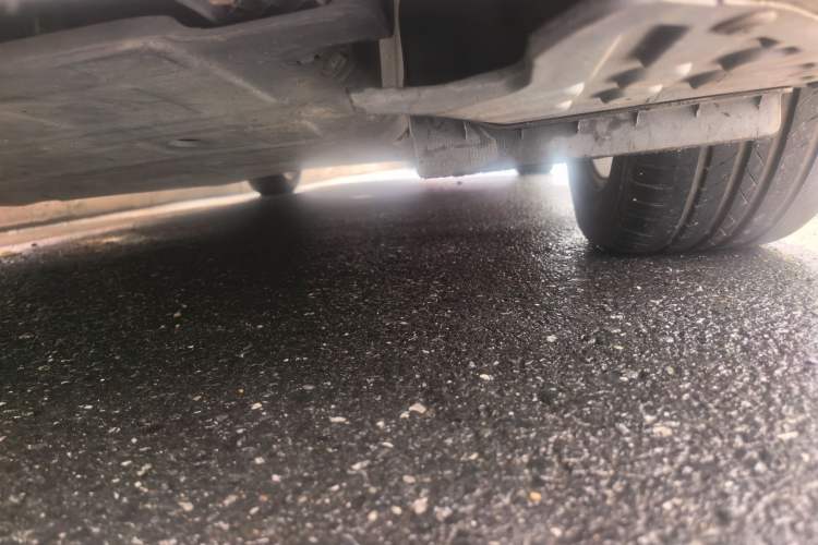 Used Hyundai Sonata 2011 2.0L Automatic Leading Edition Chassis Front Left