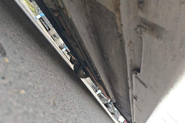 Used Hyundai Sonata 2011 2.0L Automatic Prestige Edition Chassis Front Left