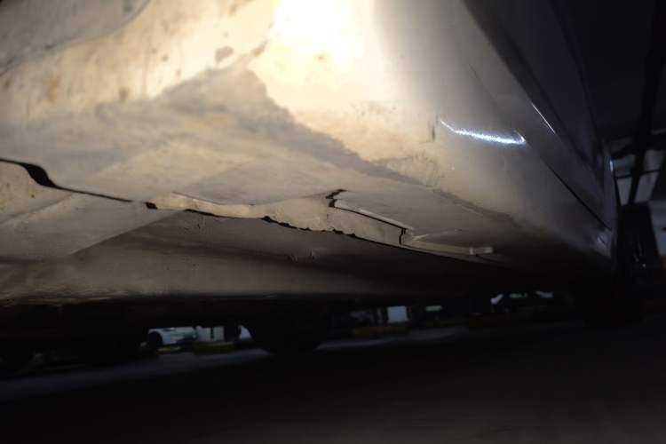 Used Hyundai Sonata 2011 2.0L Automatic Luxury Edition Chassis Front Left