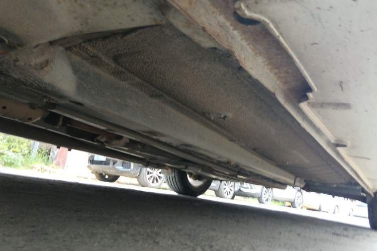 Used Hyundai Sonata 2011 2.0L Automatic Luxury Edition Chassis Front Left