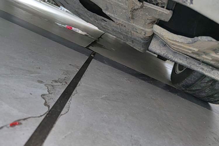 Used Hyundai Sonata 2011 2.0L Automatic Top-Grade Version Chassis Front Left