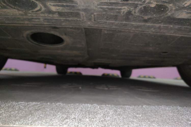 Used Hyundai Sonata 2011 2.0L Automatic Supreme Edition Chassis Front