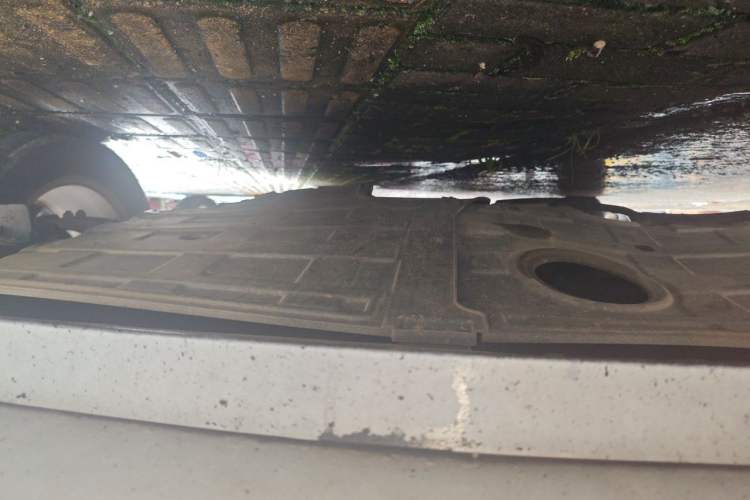 Used Hyundai Sonata 2011 2.0L Automatic Leading Edition Chassis Front