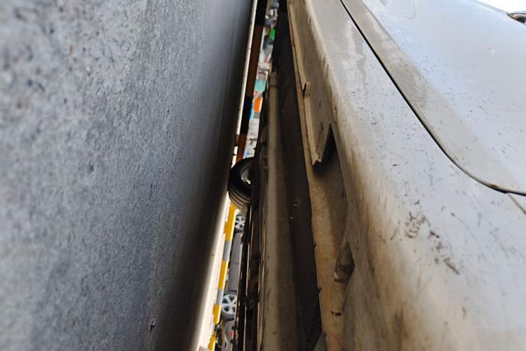 Used Hyundai Sonata 2011 2.0L Automatic Prestige Edition Chassis Front Right