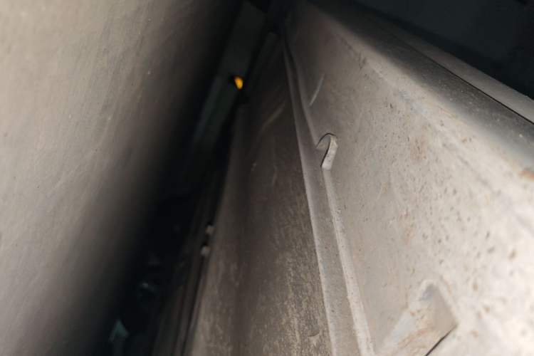Used Hyundai Sonata 2011 2.0L Automatic Luxury Edition Chassis Front Right