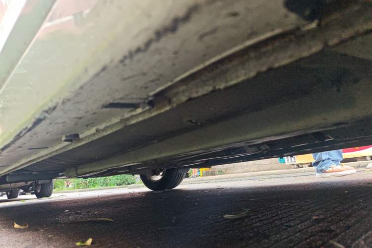 Used Hyundai Sonata 2011 2.0L Automatic Leading Edition Chassis Front Right