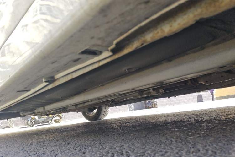 Used Hyundai Sonata 2011 2.0L Automatic Luxury Edition Chassis Front Right