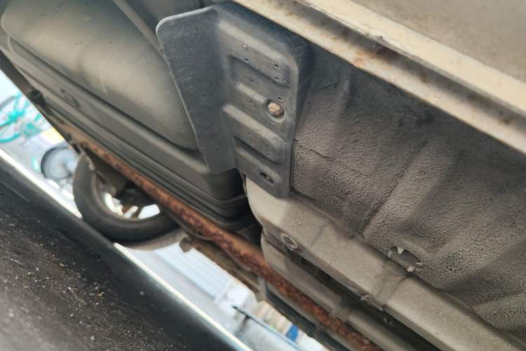 Used Hyundai Sonata 2011 2.0L Automatic Leading Edition Chassis Front Right