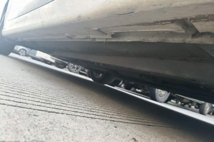 Used Hyundai Sonata 2011 2.0L Automatic Leading Edition Chassis Front Right