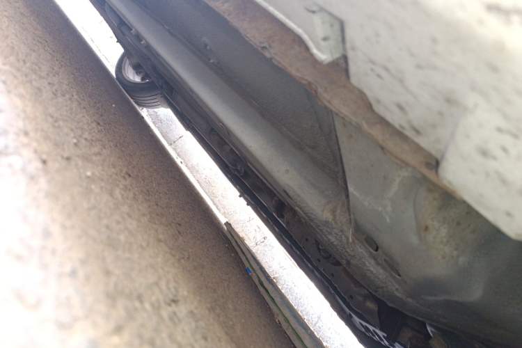 Used Hyundai Sonata 2011 2.0L Automatic Supreme Edition Chassis Front Right