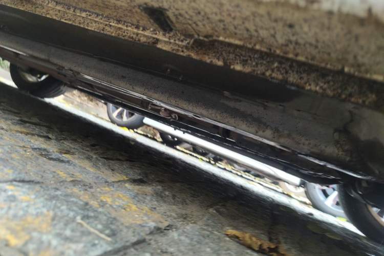 Used Hyundai Sonata 2011 2.0L Automatic Luxury Edition Chassis Front Right