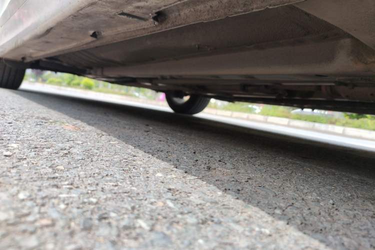Used Hyundai Sonata 2011 2.0L Automatic Leading Edition Chassis Front Right