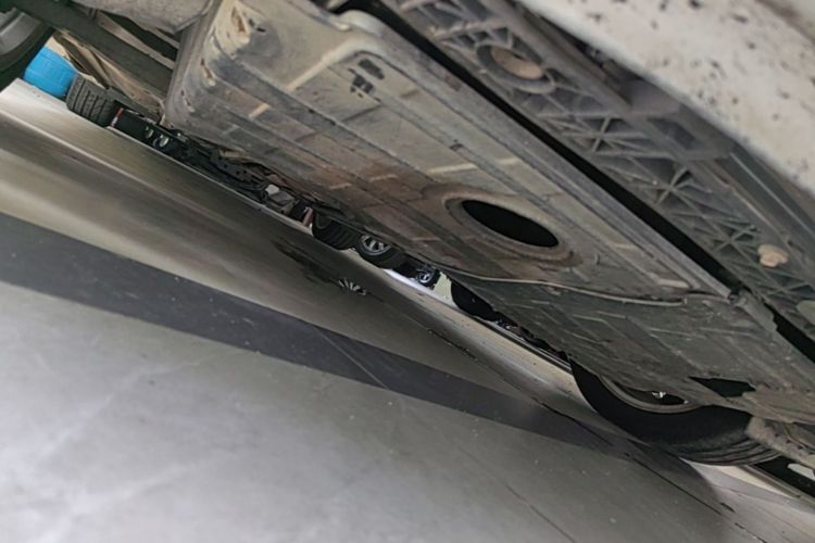 Used Hyundai Sonata 2011 2.0L Automatic Top-Grade Version Chassis Front Right