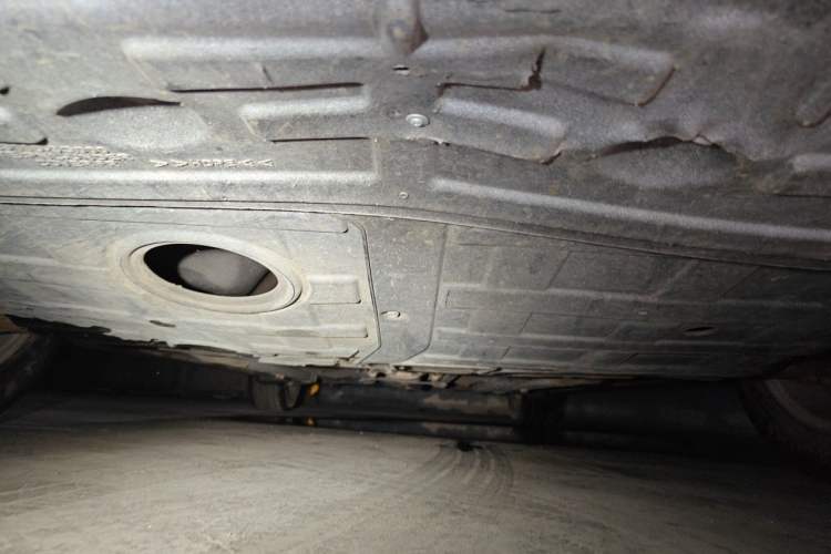 Used Hyundai Sonata 2011 2.0L Automatic Leading Edition Chassis Front