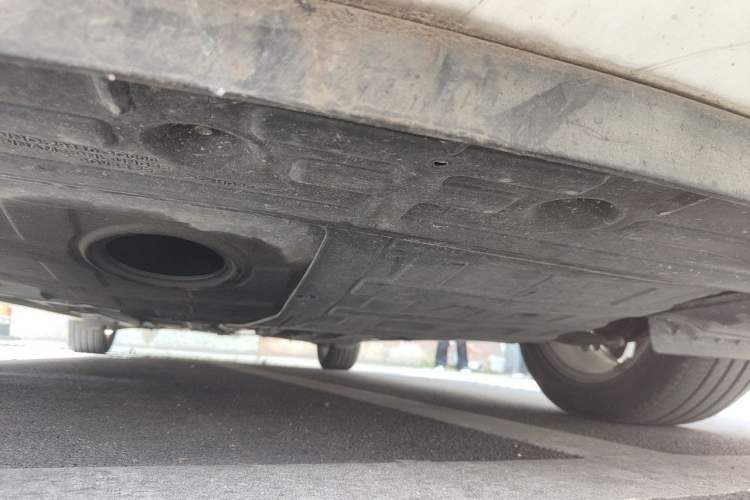 Used Hyundai Sonata 2011 2.0L Automatic Luxury Edition Chassis Front