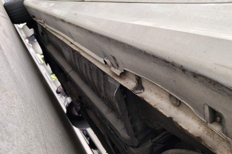 Used Hyundai Sonata 2011 2.0L Automatic Prestige Edition Chassis Rear Left