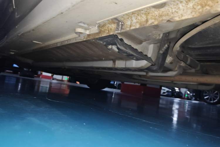 Used Hyundai Sonata 2011 2.0L Automatic Leading Edition Chassis Rear Left