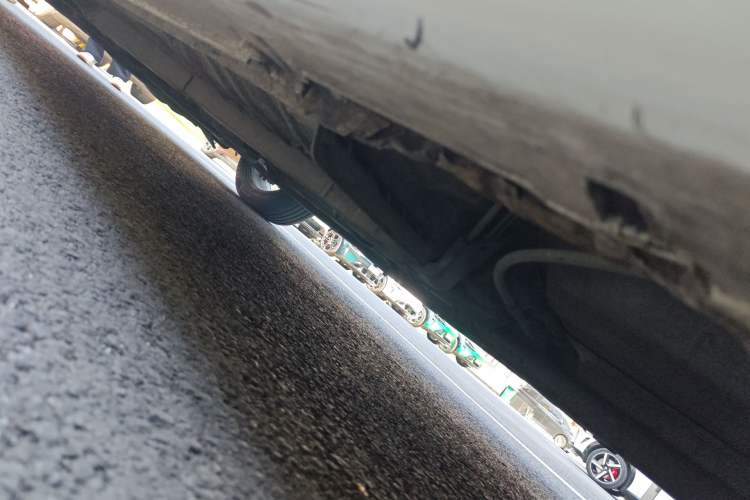 Used Hyundai Sonata 2011 2.0L Automatic Leading Edition Chassis Rear Left