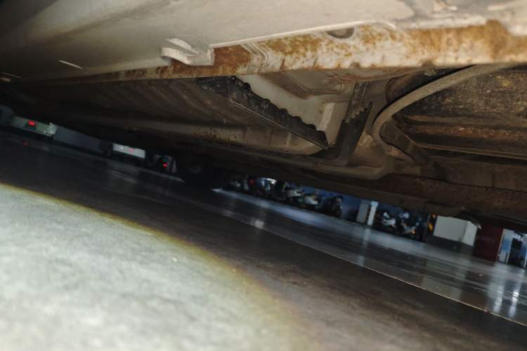 Used Hyundai Sonata 2011 2.0L Automatic Fashion Edition Chassis Rear Left
