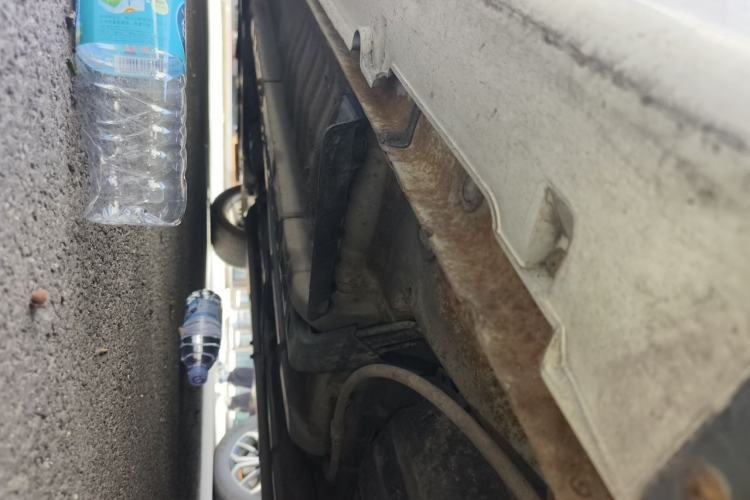 Used Hyundai Sonata 2011 2.0L Automatic Luxury Edition Chassis Rear Left