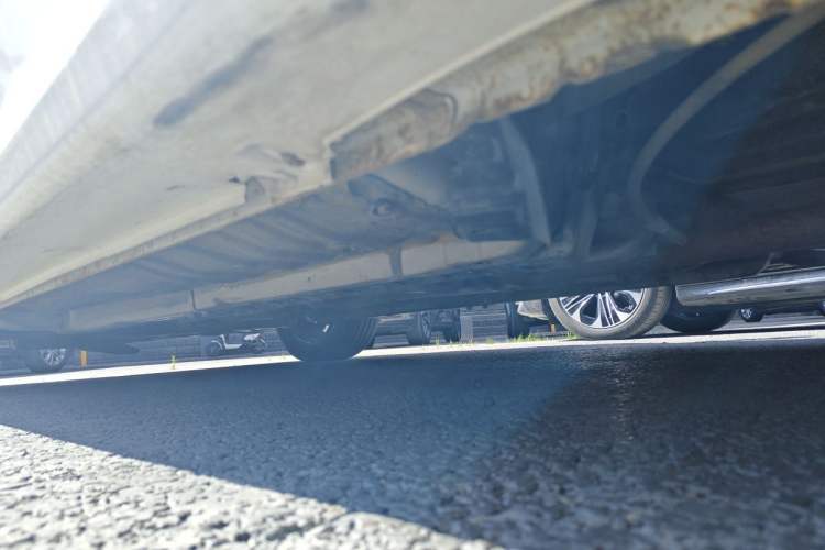Used Hyundai Sonata 2011 2.0L Automatic Luxury Edition Chassis Rear Left