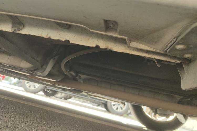 Used Hyundai Sonata 2011 2.0L Automatic Luxury Edition Chassis Rear Left