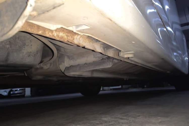 Used Hyundai Sonata 2011 2.0L Automatic Luxury Edition Chassis Rear Right