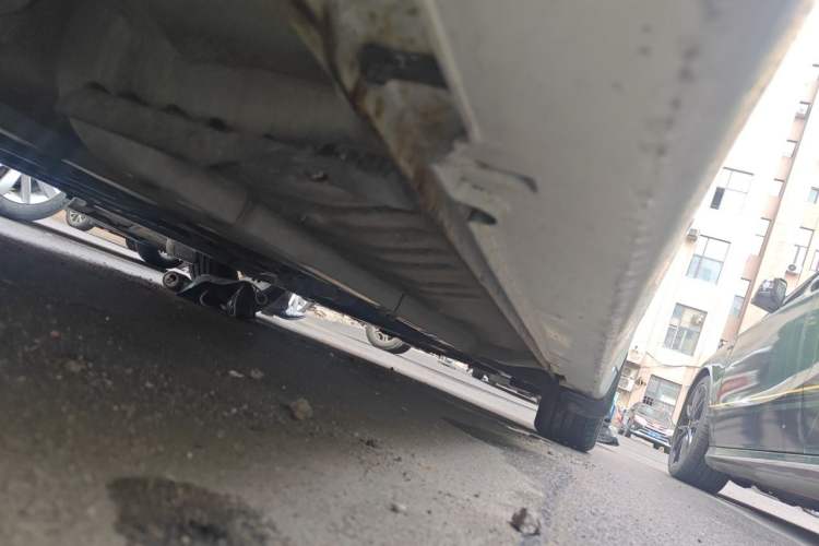 Used Hyundai Sonata 2011 2.0L Automatic Leading Edition Chassis Rear Right