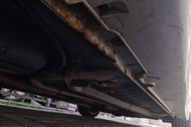 Used Hyundai Sonata 2011 2.0L Automatic Prestige Edition Chassis Rear Right