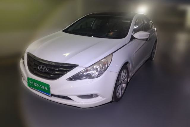 Hyundai Sonata 2011 2.4L Automatic Top-Tier Version usado