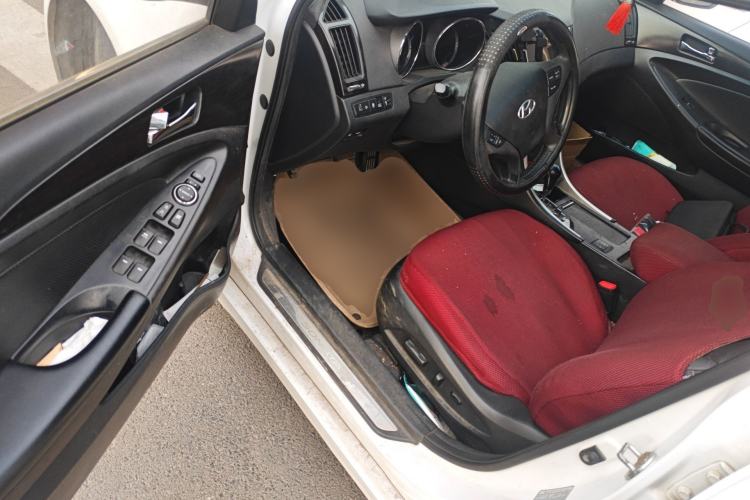 Used Hyundai Sonata 2011 2.0L Automatic Prestige Edition Driver Seat