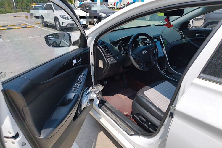 Used Hyundai Sonata 2011 2.0L Automatic Prestige Edition Driver Seat