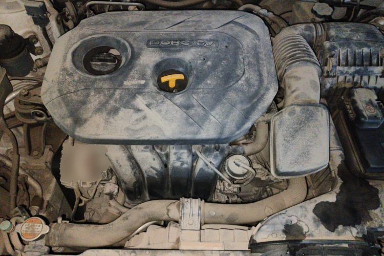 Used Hyundai Sonata 2011 2.0L Automatic Fashion Edition Engine Bay