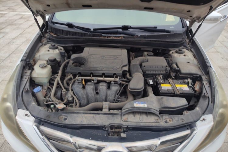 Used Hyundai Sonata 2011 2.0L Automatic Prestige Edition Engine Bay