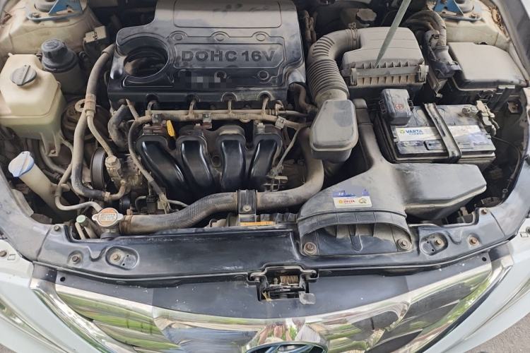 Used Hyundai Sonata 2011 2.0L Automatic Luxury Edition Engine Bay