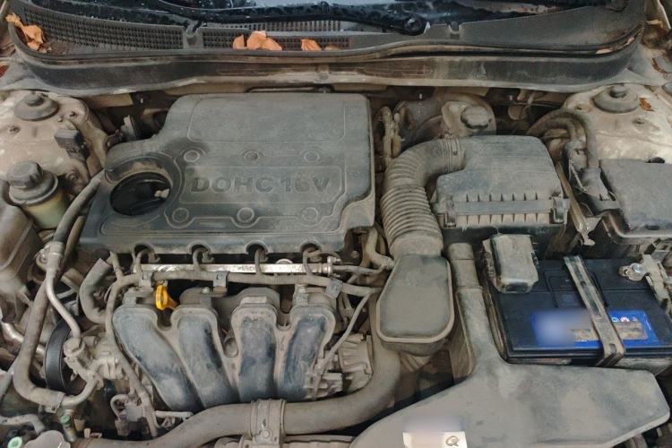 Used Hyundai Sonata 2011 2.0L Automatic Leading Edition Engine Bay