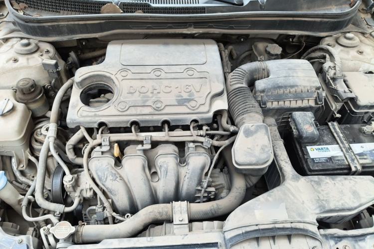 Used Hyundai Sonata 2011 2.0L Automatic Luxury Edition Engine Bay
