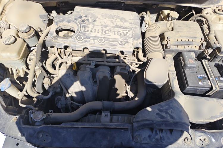 Used Hyundai Sonata 2011 2.0L Automatic Luxury Edition Engine Bay