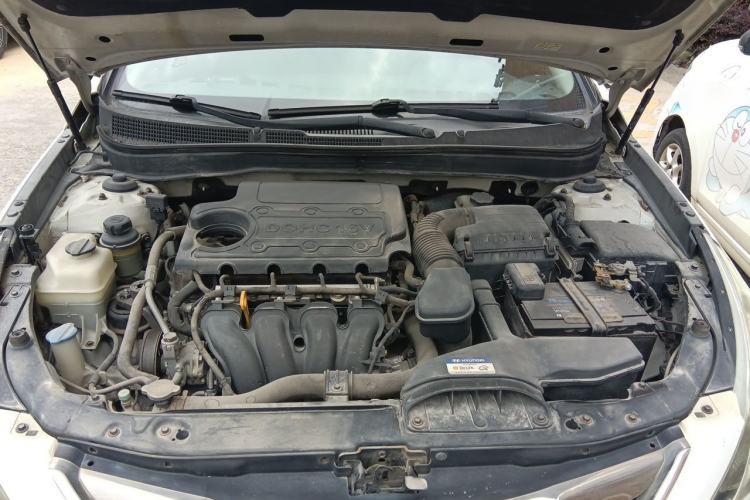 Used Hyundai Sonata 2011 2.0L Automatic Luxury Edition Engine Bay