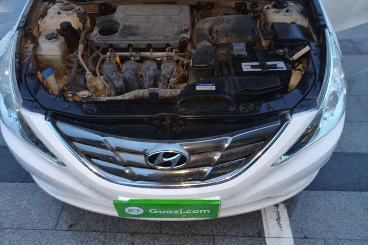 Used Hyundai Sonata 2011 2.0L Automatic Fashion Edition Engine Bay