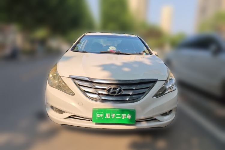 Used Hyundai Sonata 2011 2.0L Automatic Luxury Edition Front