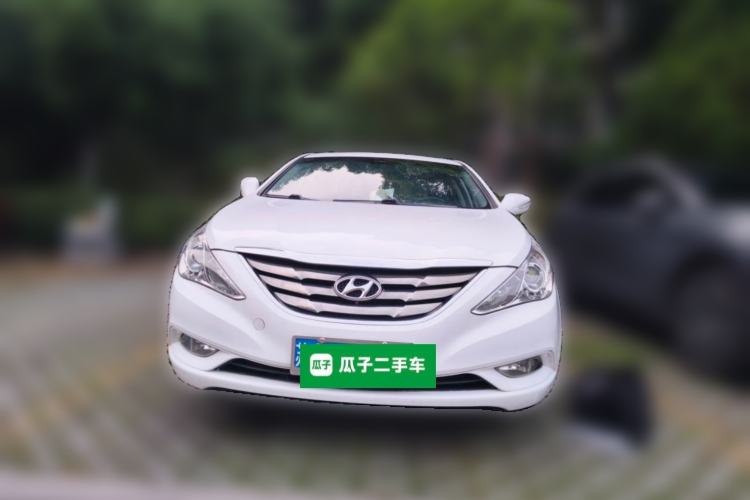 Used Hyundai Sonata 2011 2.0L Automatic Luxury Edition Front