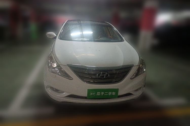 Used Hyundai Sonata 2011 2.0L Automatic Luxury Edition Front