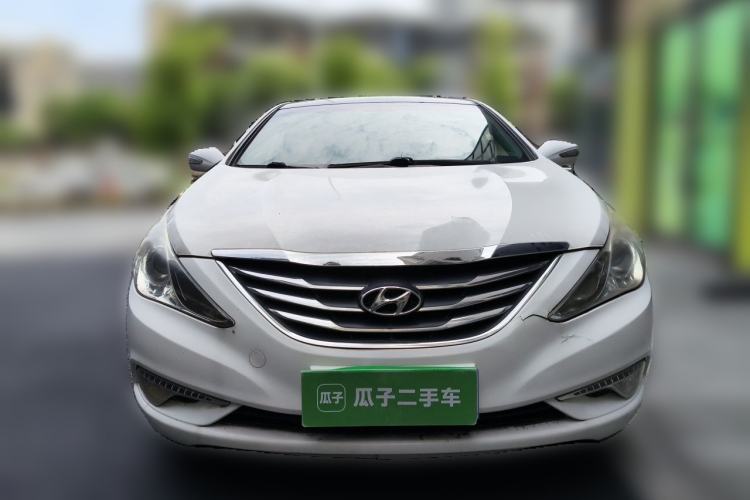 Used Hyundai Sonata 2011 2.0L Automatic Luxury Edition Front