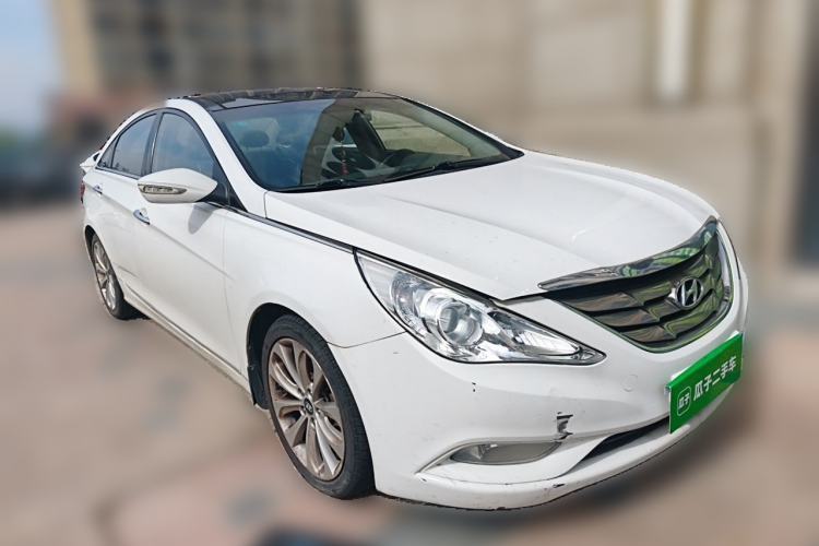 Used Hyundai Sonata 2011 2.0L Automatic Prestige Edition Front Right 45 Deg