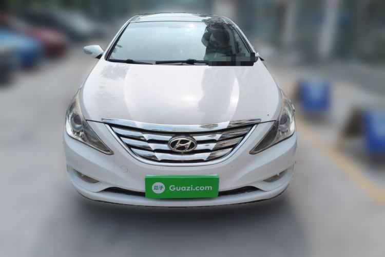 Used Hyundai Sonata 2011 2.0L Automatic Luxury Edition Front