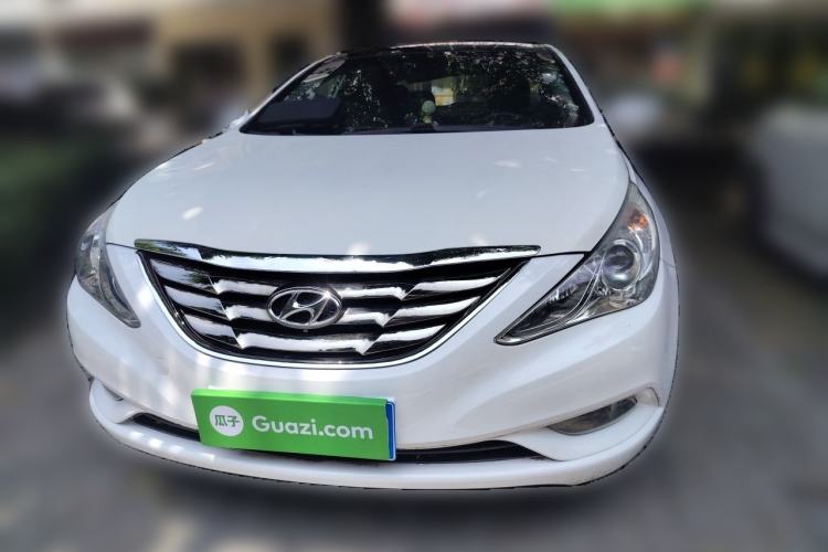 Used Hyundai Sonata 2011 2.0L Automatic Luxury Edition Front